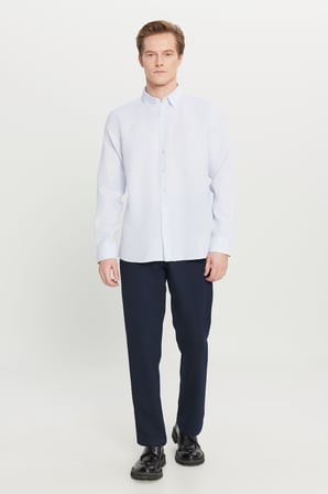 Pamuklu Tailored Slim Fit Dar Kesim Düğmeli Yaka Armürlü Gömlek