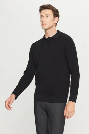 Pamuklu Standart Fit Normal Kesim Jakarlı Polo Yaka Triko Kazak