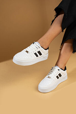 Pembe Potin Bağcıklı Comfort Taban Şeritli Kadın Sneaker 001-1005-24BeyazSiyah
