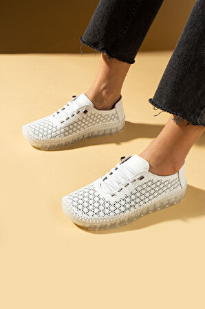 Pembe Potin Hakiki Deri Lazer Kesim Hafif Comfort Taban Lastikli Kadın Spor Ayakkabı 59-690-25