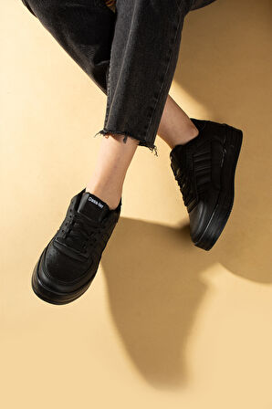 Pembe Potin Bağcıklı Comfort Taban Şeritli Kadın Sneaker 001-1005-24SSiyah