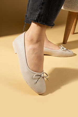 Pembe Potin Lazer Kesim Fiyonk Detaylı Rahat Taban Kadın Babet 57-34-25Lazer