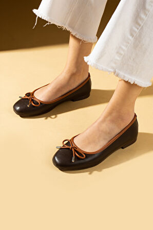 Pembe Potin Fiyonk Detaylı Rahat Taban Kadın Babet 57-34-25Çt