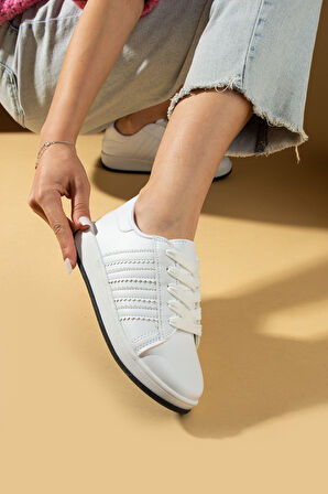 Pembe Potin Bağcıklı Rahat Kalıp Şerit Detaylı Comfort Kadın Sneaker 001-1015-24