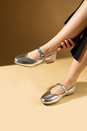 Pembe Potin Kroko Desenli Tokalı Rahat Kalıp Kadın Babet 57-52-25Yılan