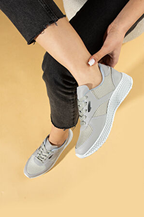 Pembe Potin Fileli Rahat Taban Bağcıklı Comfort Kadın Sneaker 001-1313-25