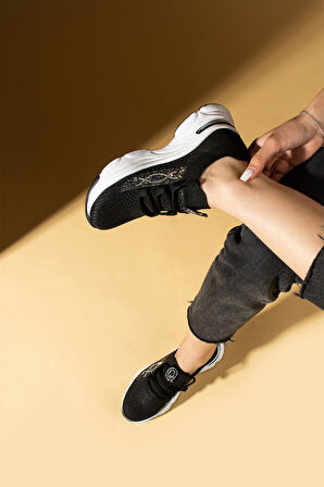 Pembe Potin Taş Detaylı Bağcıklı Triko Rahat Taban Kadın Sneakers 36-871-25