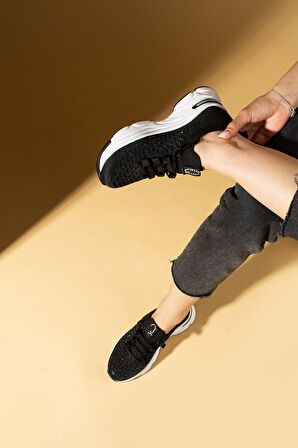 Pembe Potin Parlak Taş Detaylı Bağcıklı Triko Rahat Taban Kadın Sneakers 36-872-25