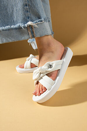 Pembe Potin Çapraz Bantlı Fiyonklu Rahat Taban Kadın Terlik 59-68-25