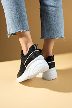 Pembe Potin Kalın Taban Bağcıklı Fileli Taş Detaylı Kadın Sneakers 89-044-25Byaz