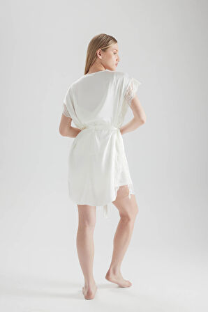 Kadın Vegan Dokuma Dantel Detaylı Kimono