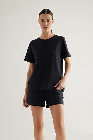 Kadın Pamuklu Kısa Kollu Şortlu Takım