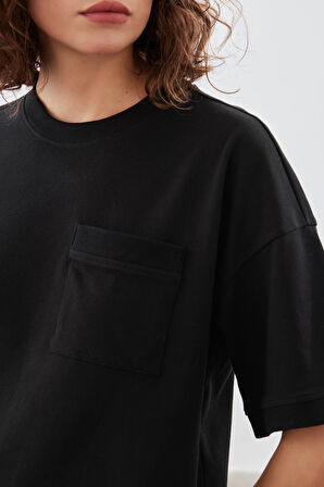 Kadın Pamuklu Pique Cepli Kısa Kol T-shirt