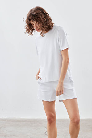Kadın Pamuklu Kısa Kollu T-shirt