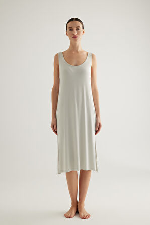 Kadın Viscose Yırtmaçlı Kalın Askılı Gecelik