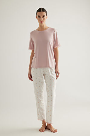 Kadın Pamuklu Dantel Detaylı Kısa Kol Uzun Pijama Takımı