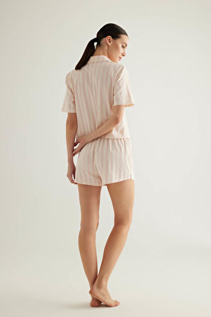 Kadın Pamuklu Kısa Kollu Gömlek Yaka Pijama Üstü