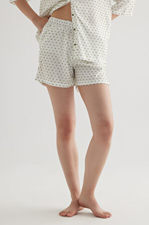 Kadın Dokuma Yırtmaç Detaylı Cepli Şort