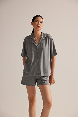 Kadın Pamuklu Kısa Kollu Gömlek Pijama Üstü