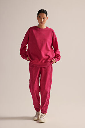 Kadın Pamuklu İçi Tüylü Yıkamalı Sweatshirt