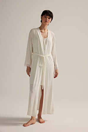 Kadın Viskon Dantel Detaylı Sabahlık