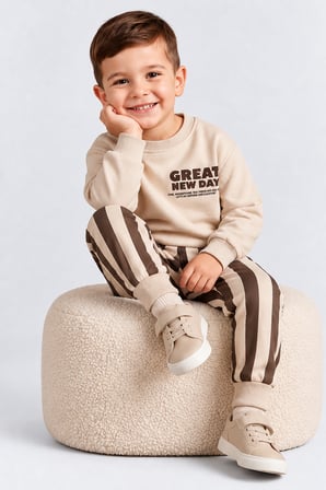 Erkek Çocuk Great New Day Baskılı Sweatshirt ve Çizgili Eşofman Altı 2’li Takım Ak124
