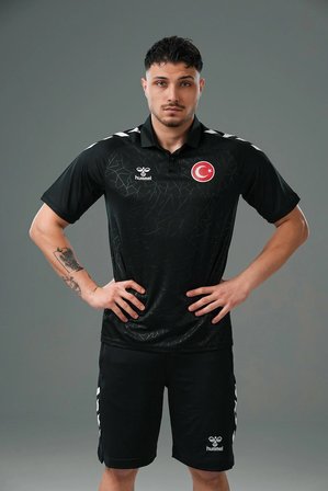 Hummel Dream Milli Takım Kamp Tişört Siyah