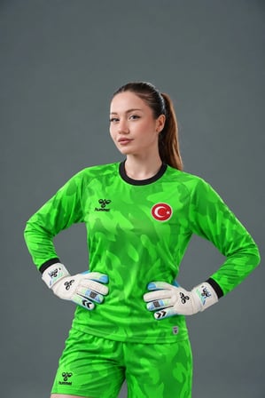 Hummel Elegance Milli Takım Kaleci Forma Takımı Neon Yeşil