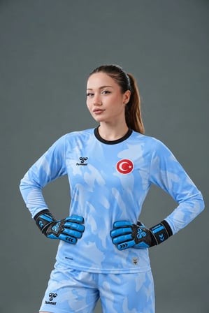 Hummel Elegance Milli Takım Kaleci Forma Takımı Buz Mavi