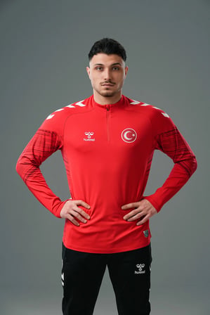 Hummel Milli Takım Line Antrenman Eşofman Üstü Kırmızı