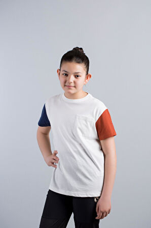 TSHİRT KOLLARI RENKLI