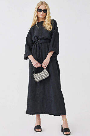 Siyah Geniş Kollu Kuşaklı Dokuma Elbise
