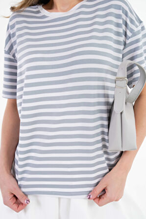 Gri Çizgili Bisiklet Yaka Relax Fit T-Shirt