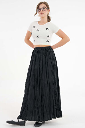 Beyaz Fiyonk Detaylı Bisiklet Yaka Fitilli Örme Crop Bluz