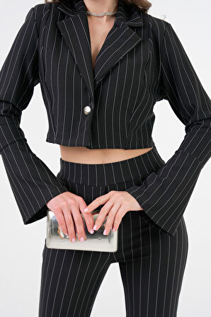 Siyah Çizgili Tek Düğme Astarsız Crop Ceket - Beli Lastikli Flare Pantolon Örme Takım