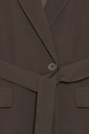 Acı Kahverengi Kadın Tek Düğmeli Dokuma Kruvaze Blazer Ceket - Kuşaklı