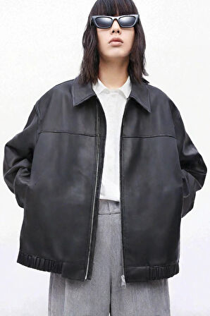 Siyah - M Kadın Relax Fit Gömlek Yaka Fermuarlı Cepli Düşük Omuz Suni Deri Bomber Ceket - Beli Elastikli