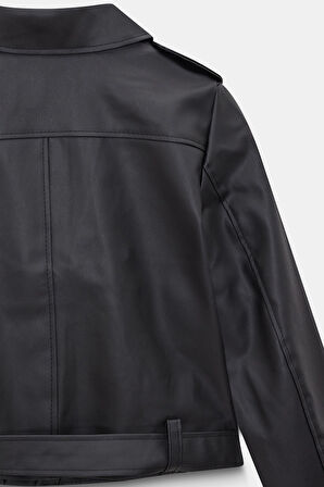 Siyah - L Kadın Relax Fit Gömlek Yaka Kemerli Cepli  Suni Deri Biker Crop Ceket - Fermuar Detaylı