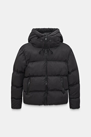 Siyah - XL Kadın Relax Fit Kapüşonlu Fermuarlı Kısa Şişme Mont - Puffer Jacket