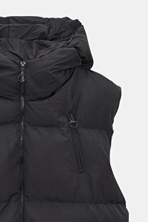 Siyah - M Kadın Oversize Kapüşonlu Fermuarlı Şişme Yelek - Puffer Vest