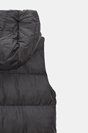 Siyah - S Kapüşonlu Relax Fit Cepli Uzun Şişme Yelek - Çıtçıtlı