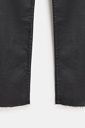 Siyah - 36 Kadın Mumlu (Waxed) Yüksek Bel Düz Kesim Likralı Jean Pantolon - Paça Detaylı