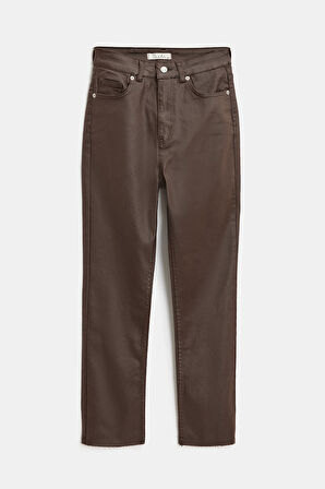 Kahverengi - 34 Kadın Mumlu (Waxed) Yüksek Bel Düz Kesim Likralı Jean Pantolon - Paça Detaylı
