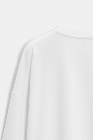 Beyaz - S Kadın Oversize Bisiklet Yaka Basic Casual Sweatshirt