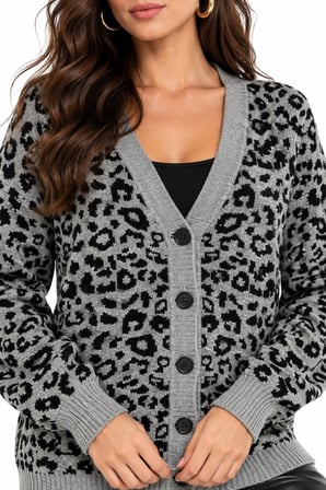 Gri Leopar Desenli Oversize Düğmeli Triko Hırka