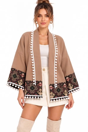 Camel Etnik Desenli Ponpon Detaylı Kaşe Ceket