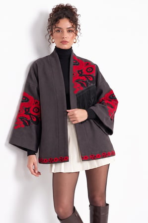 Füme Etnik Çiçek Nakışlı Püsküllü Kimono Ceket
