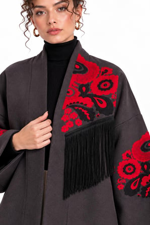 Füme Etnik Çiçek Nakışlı Püsküllü Kimono Ceket