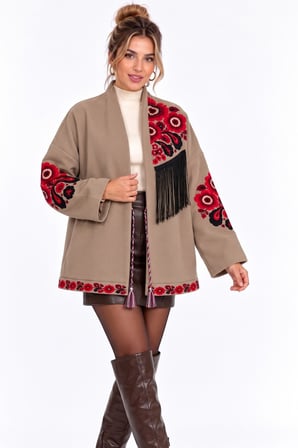Camel Etnik Çiçek Nakışlı Püsküllü Kimono Ceket