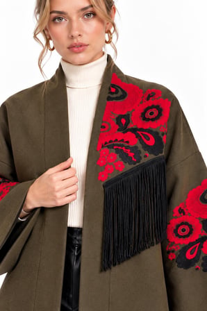 Haki Etnik Çiçek Nakışlı Püsküllü Kimono Ceket